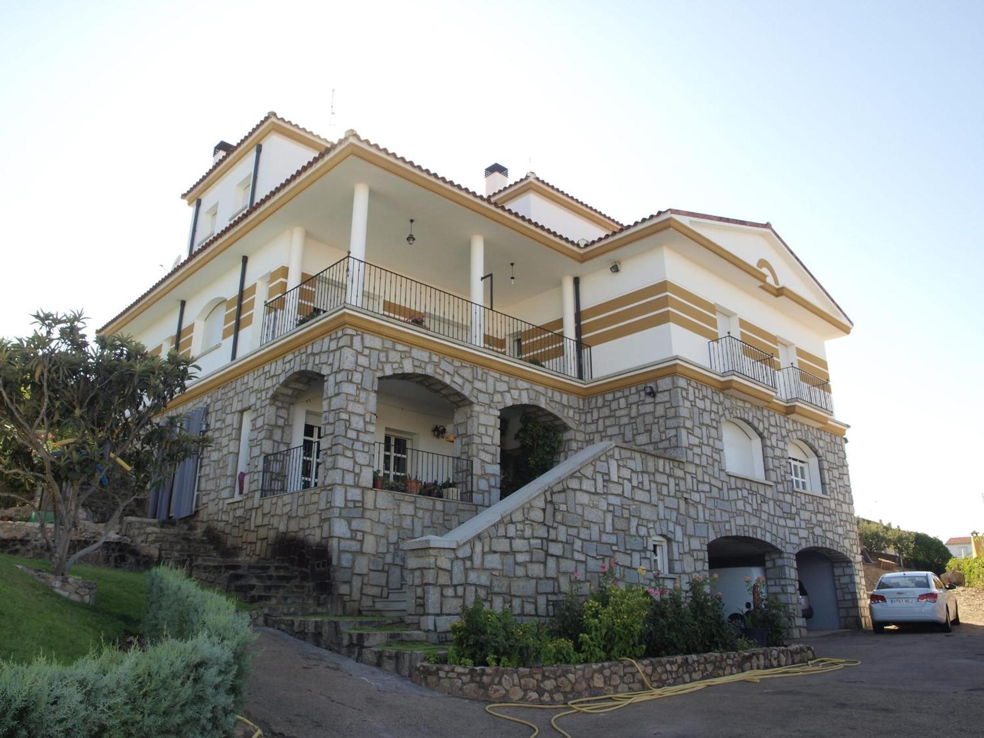 Casa Rural Casa Valdecaballeros Exterior photo